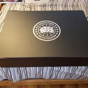 Canada Goose Gift Box